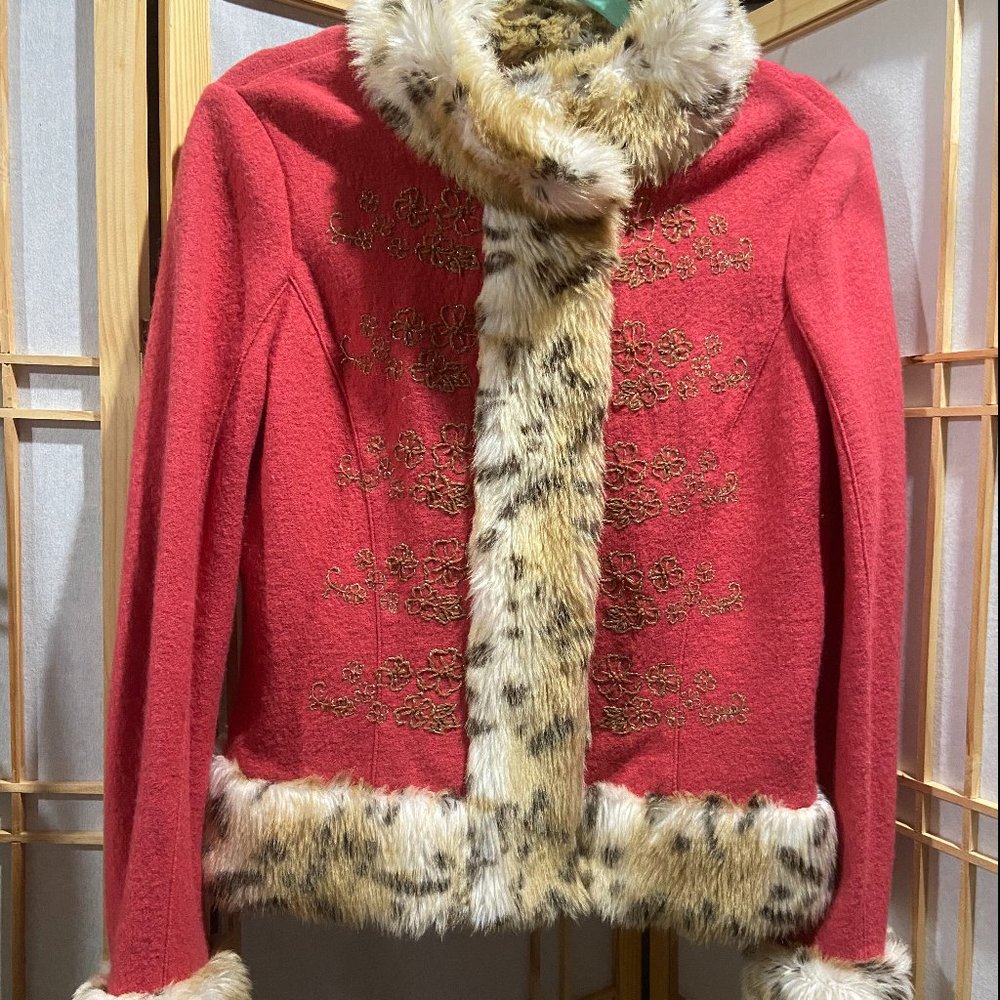 Pink winter jacket with faux fur trim